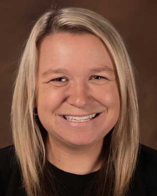 Headshot of Alle Potter